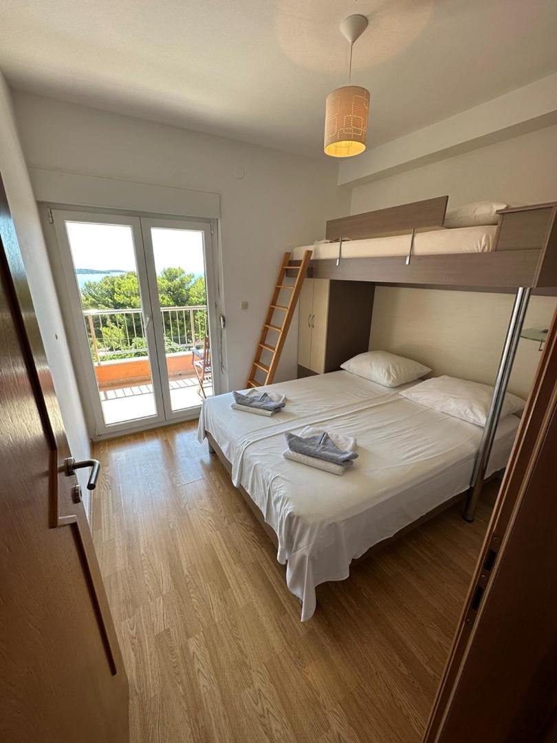 Apartment Visum Primosten Exterior photo