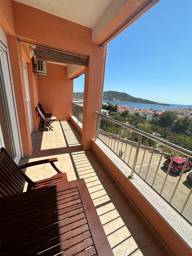 Apartment Visum Primosten Exterior photo