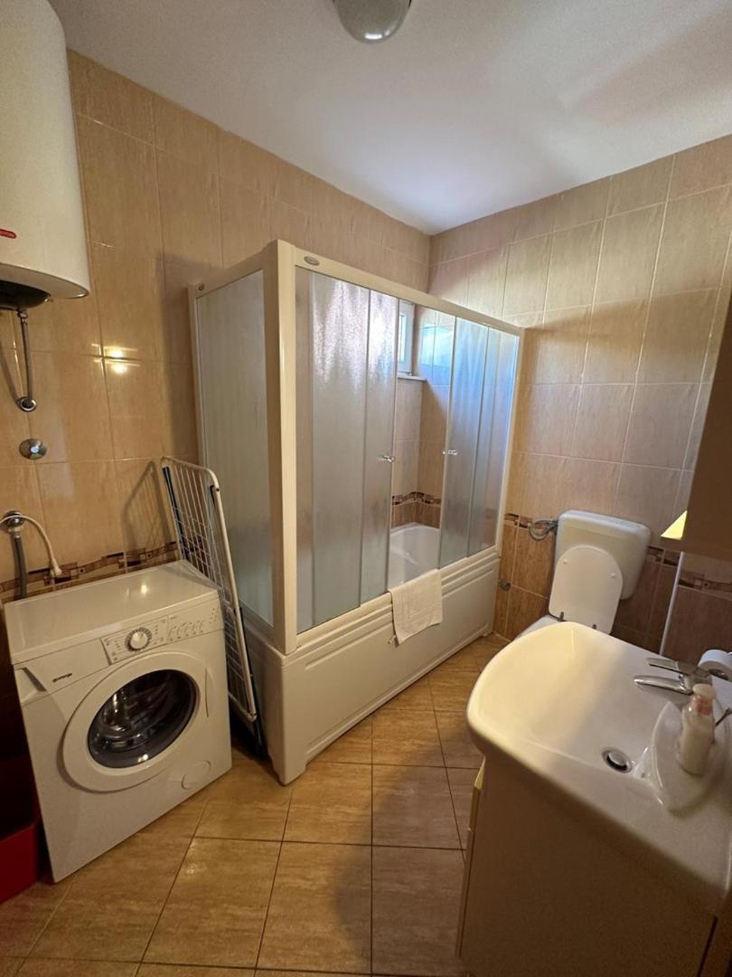 Apartment Visum Primosten Exterior photo